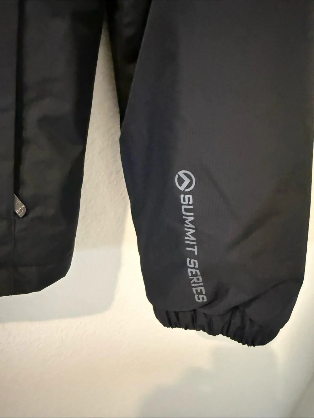 The North Face Men's Black Hooded Rain Jacket S size
